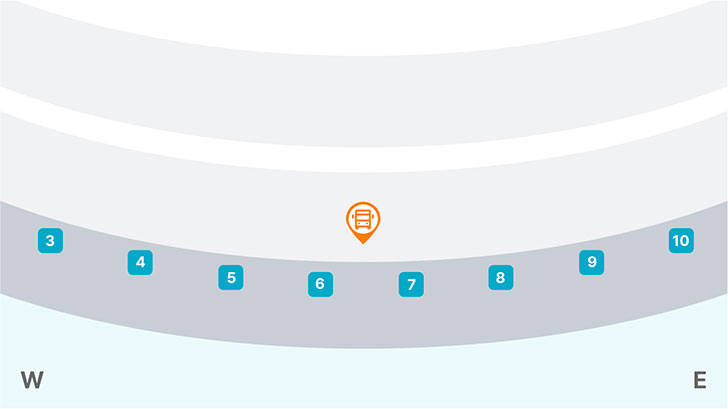 제1여객터미널과 제2여객터미널 간 무료순환버스 제2여객터미널 정차장 - 3층 6~7번 출입구앞 탑승